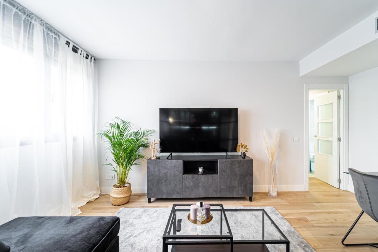 Edsam Black&grey Appartement Madrid