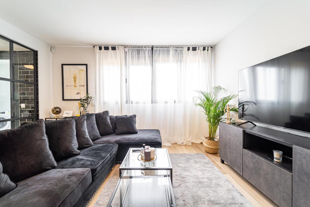 Edsam Black&grey Appartement Madrid